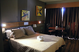 HOTEL MEIA LUA