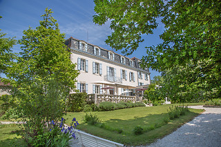 Séjour pour 2 au Château Bellevue*** à Cazaubon (32)
