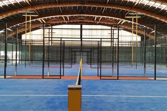 Arenal Waregem - photo 1