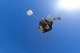 Vertical T'Air Parachutisme
