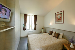 Hotel The Originals Les Vignes de la Chapelle