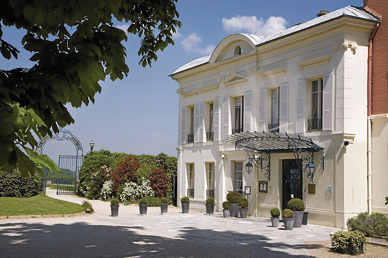 Pavillon Henri IV - photo 1
