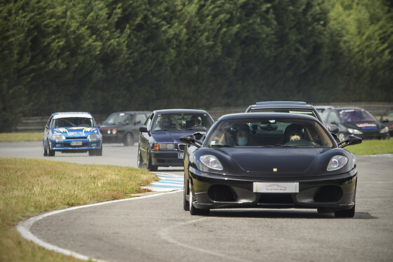 FERRARI RENT BRAGA - photo 3
