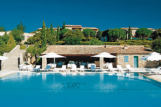 Séjour gourmand pour 2 aux Bories & Spa***** à Gordes (84)