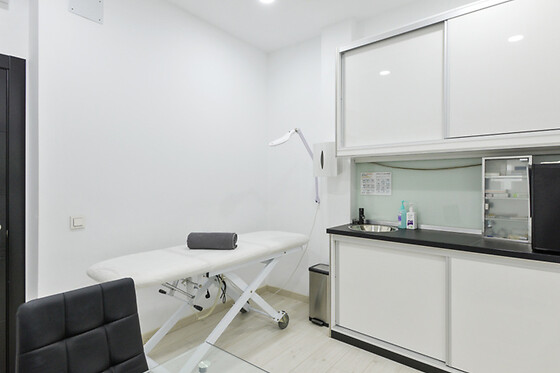 CLINICAS MONET MARBELLA - photo 8