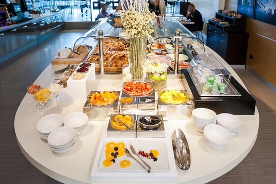 Winter Garden Hotel - photo 10