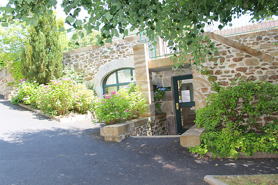 Séjour bien-être pour 2 à l'Auberge La Tomette, The Originals Relais à Vitrac (15)