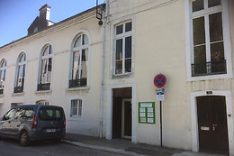 Claudine Chabres-Candau