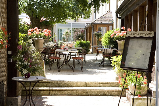 Hostellerie Aux Vieux Remparts - photo 2