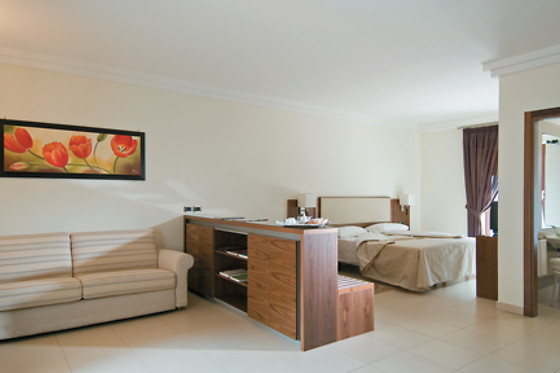 Suites & Residence Hotel - photo 1