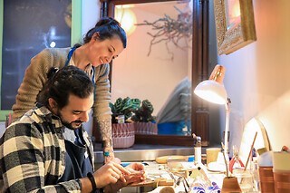 Atelier création de bijoux à Revel (31) - Atelier boucles d'oreilles martelées - 2h30