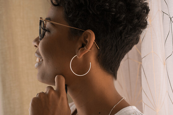 Atelier création de boucles d’oreilles en argent à Toulouse (31)