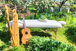 Un massage du corps en pleine nature avec Massage Annecy (74)