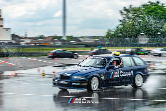 M Cave Motorsport Experience - photo 7
