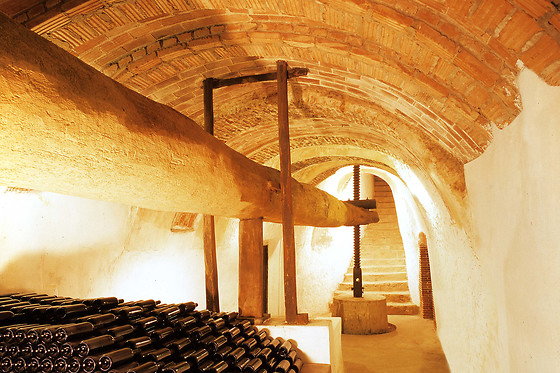 BODEGAS OVIDIO GARCIA - photo 0