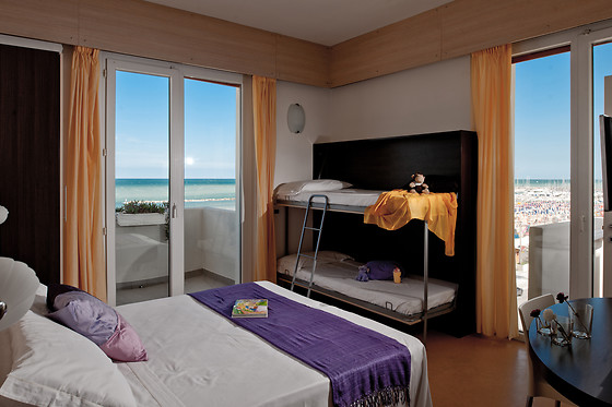 Hotel Universal - photo 0