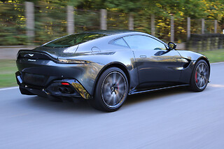 Découverte Aston-Martin Vantage (5 tours) sur le Circuit de Saint-Laurent de Mure (69)