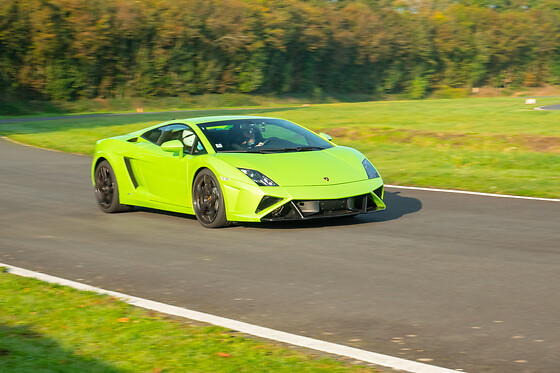 Duo Alpine A110S / Lamborghini Gallardo LP-560 (2x2 tours) sur le Circuit de Trappes (78)