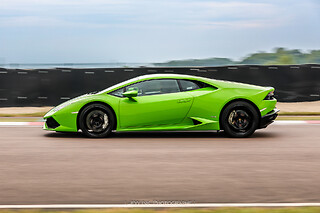 Découverte Lamborghini Huracan (5 tours) sur le Circuit du Bourbonnais (03)