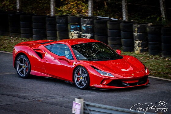 Découverte Ferrari F8 Tributo (3 tours) sur le Circuit de Folembray (02)