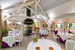 Auberge Sainte Maure