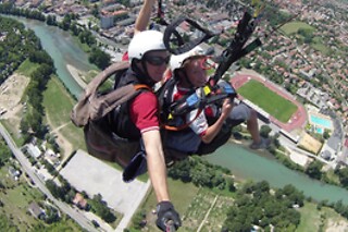 Baptême de voltige acrobatique en parapente - Tête à l'envAIR - Millau (12)