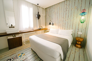 Séjour pour 2 à l'Hôtel ATYPIK à Clichy (92)