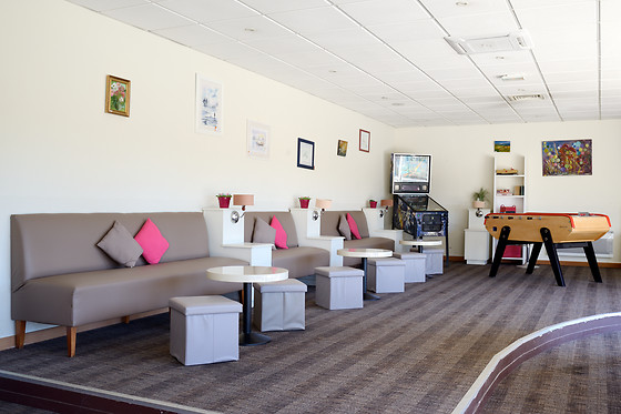 Sure Hotel By Best Western Aix Sainte Victoire - photo 12