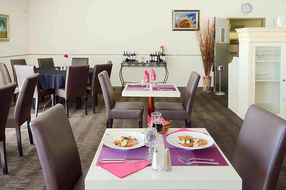 Sure Hotel By Best Western Aix Sainte Victoire - photo 15