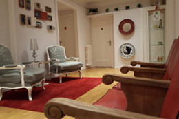 PETIT HOTEL