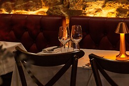Bistro V