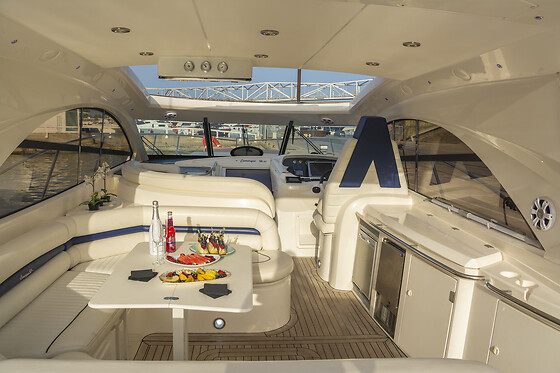 CHARTER BARCELONA 1 - photo 3