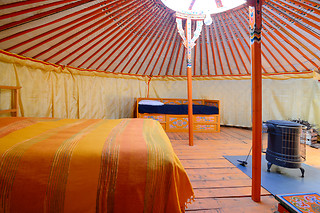 Séjour sous yourte au Camping Mandala à Prads-Haute-Bléone (04)