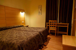 HOTEL SERRANO