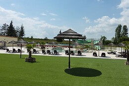 Camping Koawa Le Lac De Thoux