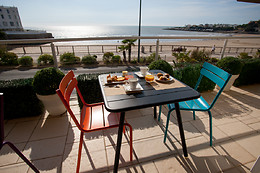 Hotel The Originals Royan Miramar