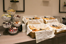 Hotel & Aparthotel Casteau Resort Mons