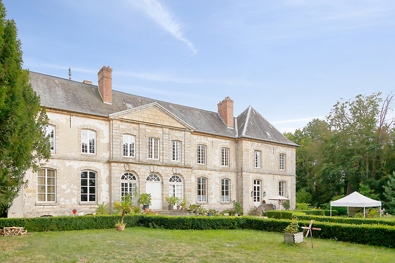 Séjour gourmand pour 2 au Château de Courtry à Sivry-Courtry (77)