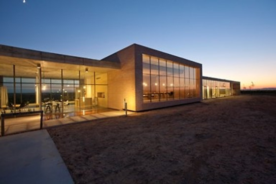 BODEGAS FINCA MONTEPEDROSO - photo 2