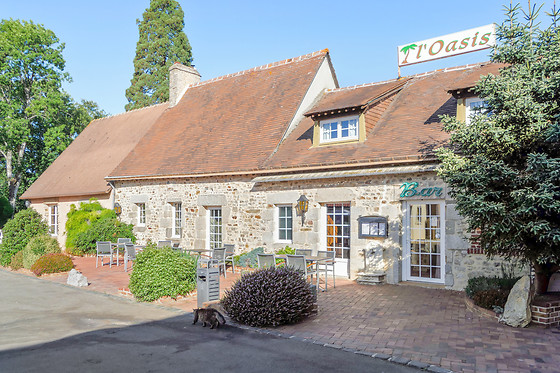 Hôtel Oasis - photo 1