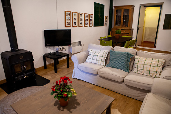 ALBERGUE CASTILLO DE LAYOS - photo 0