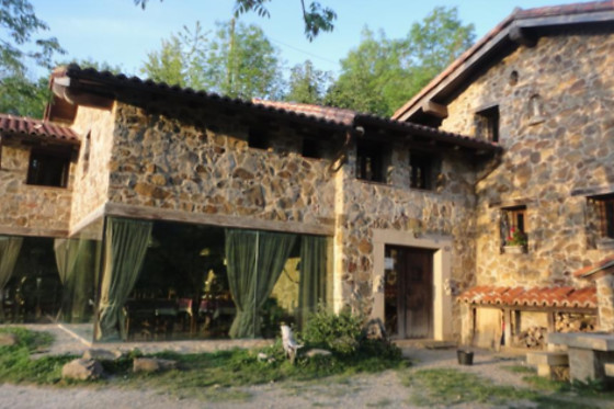 CASERIA LA INFIESTA - photo 13