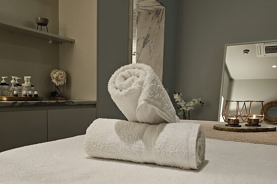 Pure Touch - photo 0