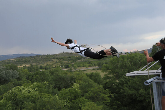 Saut Pendulaire à Villedieu depuis le Viaduc de l'Auzon (07)