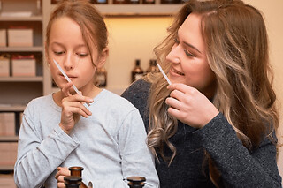 Atelier parent / enfant création de parfum à Paris 4ème - Tarif adulte