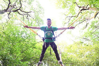 Maxi Bungee Amnéville : saut à l'élastique inversé !
