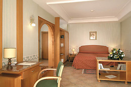 American Hotel