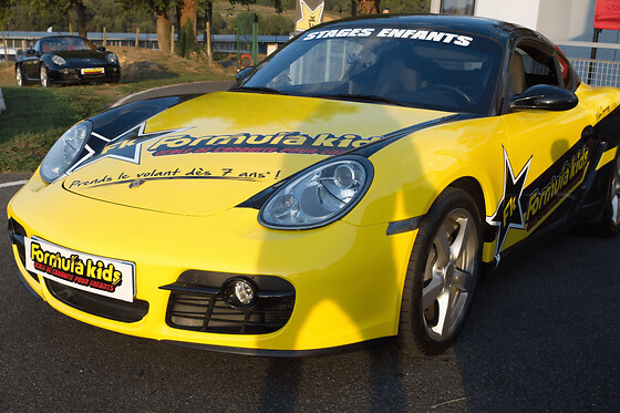 Stage Pilotage Enfant en Porsche Cayman à Nantes (44) - Porsche Cayman - 5 Tours