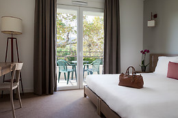 Zenitude Hôtel-Résidences Confort Cannes Mandelieu
