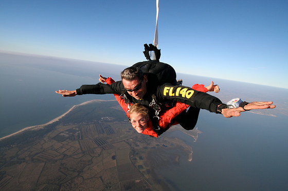 Saut en parachute - Parachutisme Bordeaux - Saint-Laurent-Médoc (33)